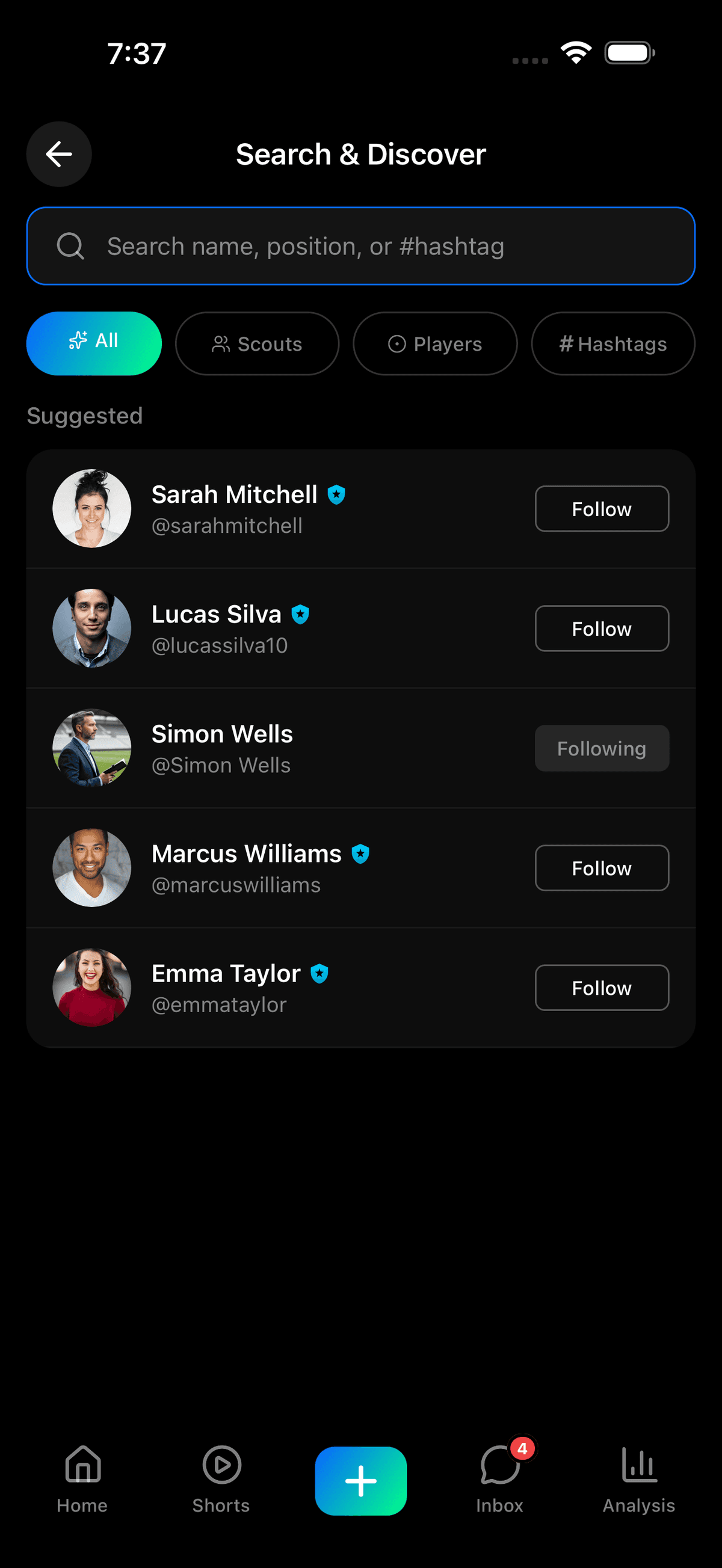 Scout Me Pro app screenshot 3 showing football scouting features